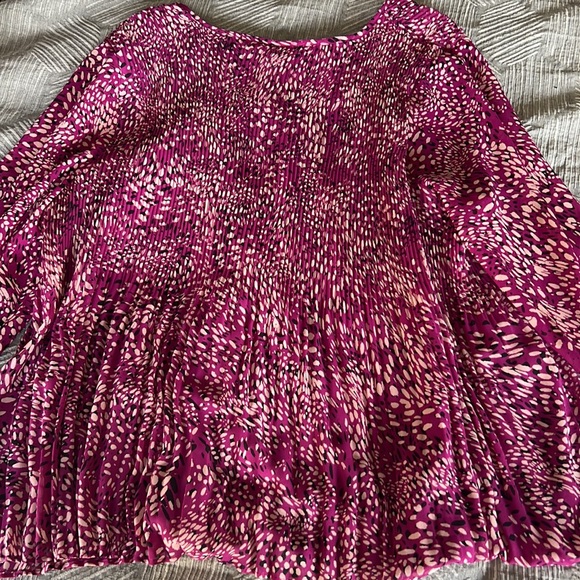 Nine West XXL peplum top - Picture 3 of 3